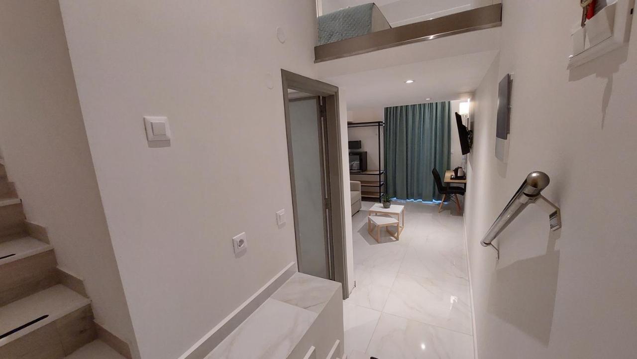 Marvel Deluxe Rooms Heraklion  Exterior photo